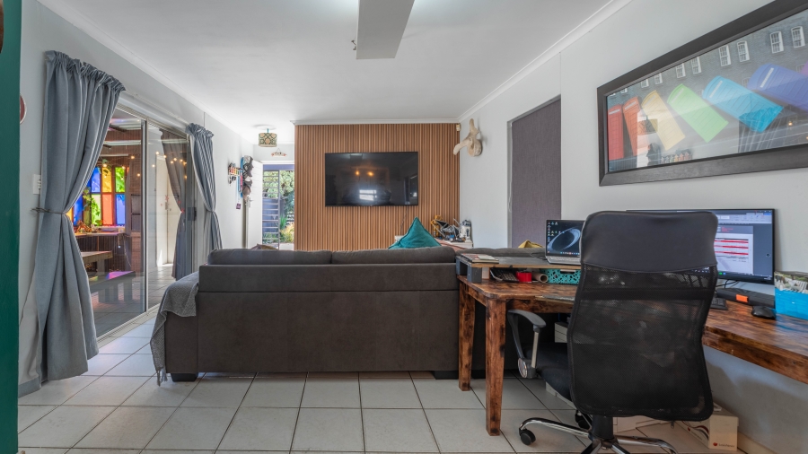 4 Bedroom Property for Sale in Parklands Western Cape